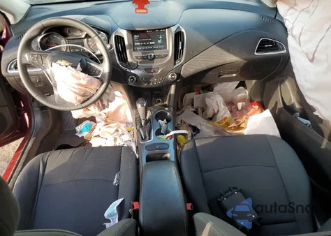 2018 Chevrolet Cruze Lt z USA, uszkodzony, nr VIN 1G1BE5SMXJ7101037